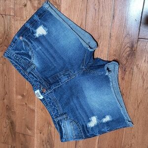 #325 Vera Moda Jean Shorts Size 30
